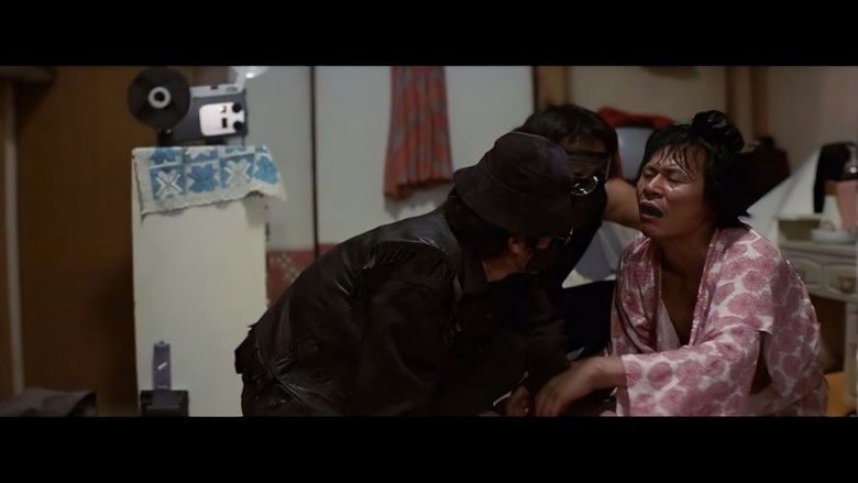 кадр из фильма 妻たちの性体験　夫の眼の前で、今...