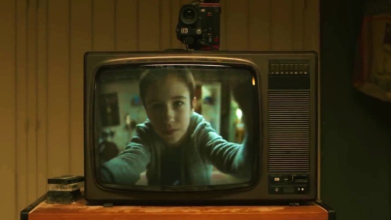 кадр из фильма Во время грозы