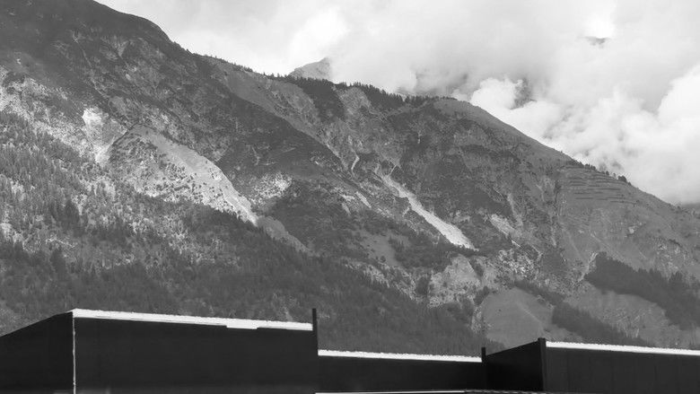 кадр из фильма Ba(h)nnbrechend