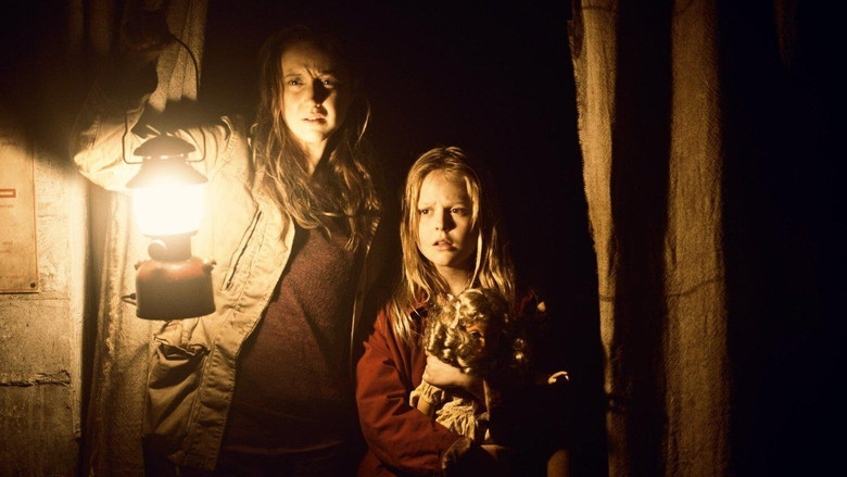 кадр из фильма Затаившись