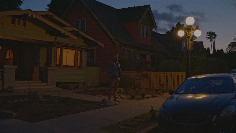 кадр из фильма On My Way Home