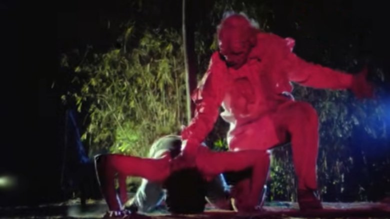 кадр из фильма पुरानी कबर