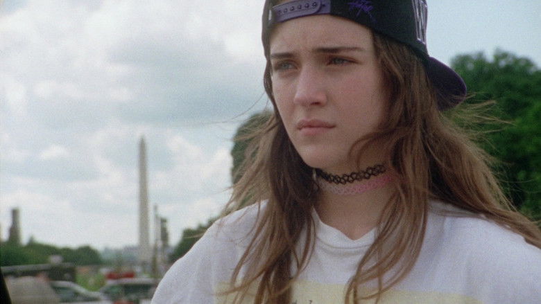 кадр из фильма Сладкий восток