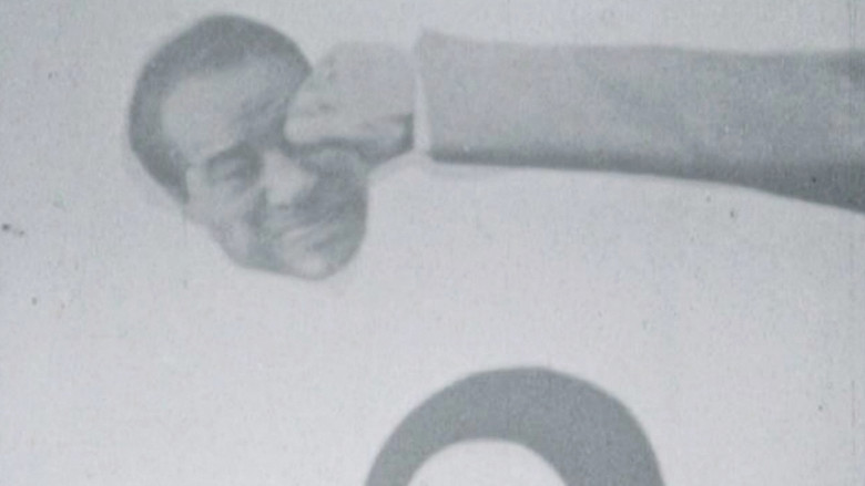 кадр из фильма S/Título