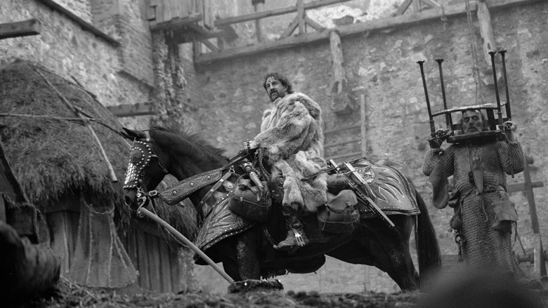 кадр из фильма Трудно быть богом