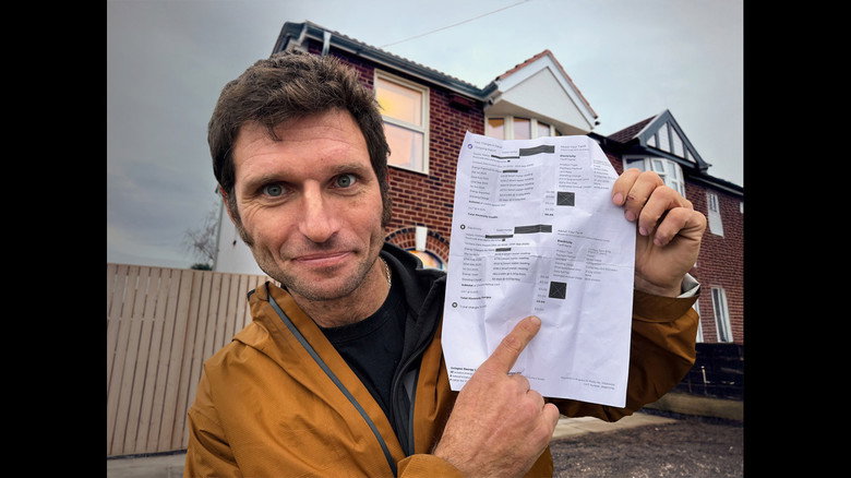 кадр из фильма Guy Martin's House Without Bills