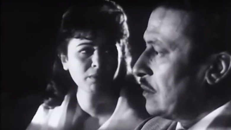 кадр из фильма بين الأطلال