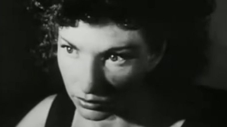 кадр из фильма At Land