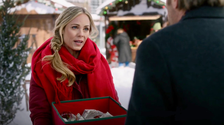 кадр из фильма Melt My Heart This Christmas