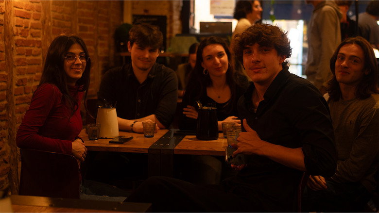 кадр из фильма Fragments