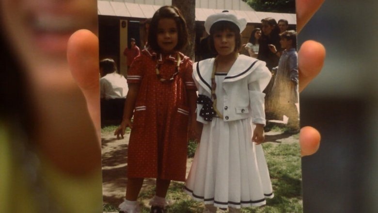 кадр из фильма Las Lindas