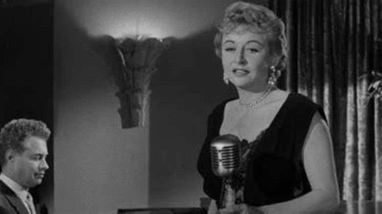 кадр из фильма The Man Who Died Twice