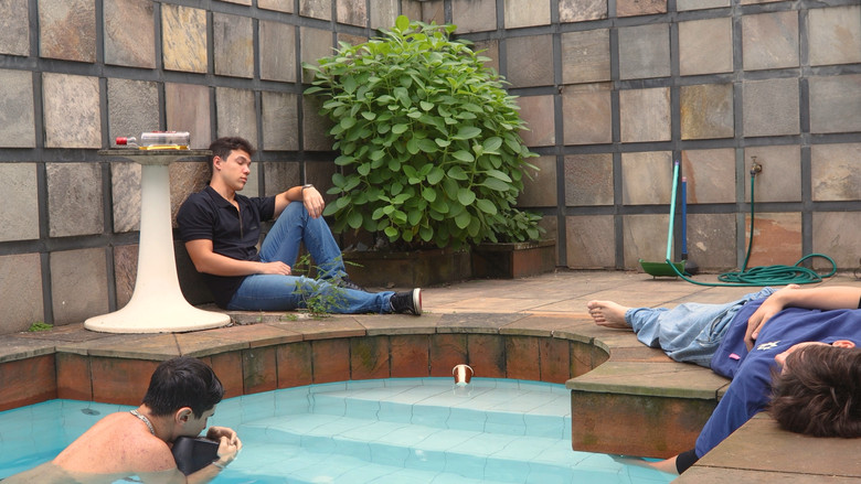 кадр из фильма A Sete Palmos de Santos