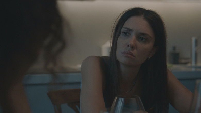 кадр из фильма Слишком хорошая Анна и еще три истории о нас