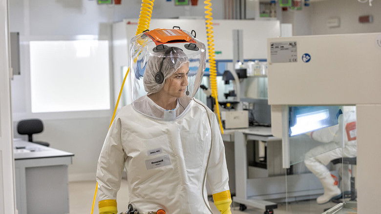 кадр из фильма Цена ошибки