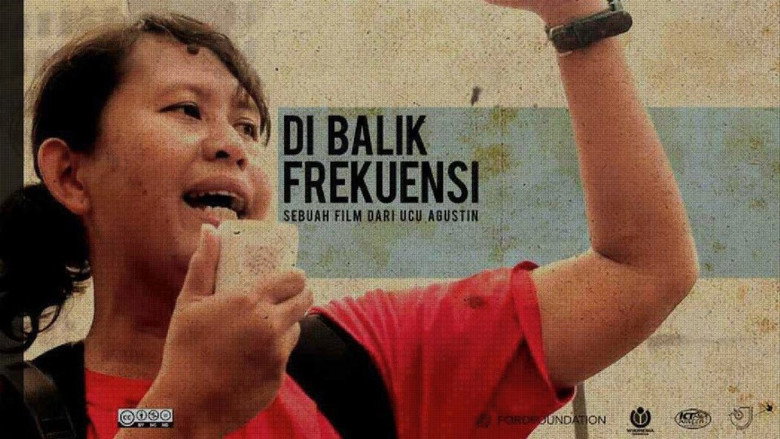 кадр из фильма Di Balik Frekuensi
