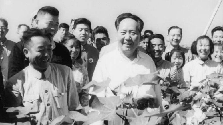 кадр из фильма 人民万岁