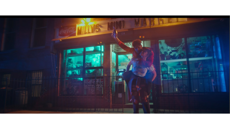 кадр из фильма Кто-то классный