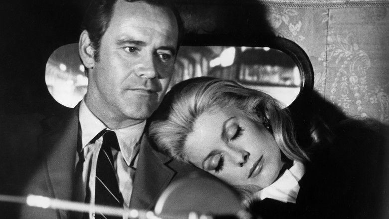 кадр из фильма Апрельские безумства