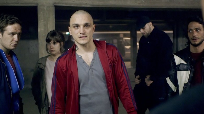 кадр из фильма Виктория