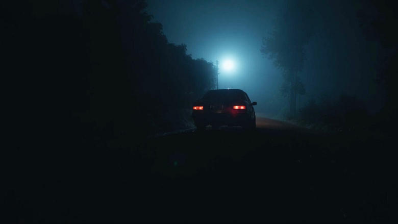 кадр из фильма Transaction