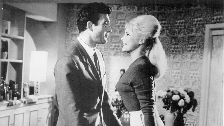 кадр из фильма Don't Bother to Knock