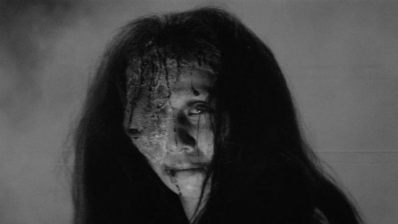 кадр из фильма 怪談 お岩の亡霊