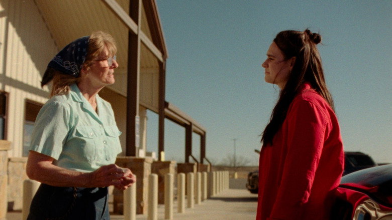 кадр из фильма Sweetwater, Texas