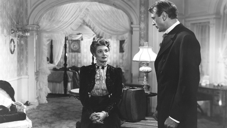 кадр из фильма Яркий лист