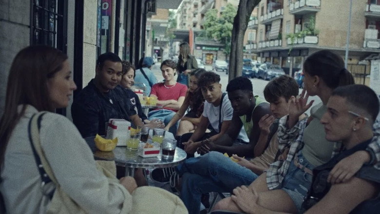 кадр из фильма Domani interrogo