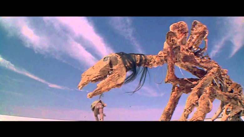 кадр из фильма Кабан-секач