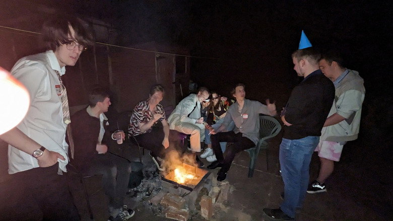 кадр из фильма Return to the World of... the Kitchen Pimps