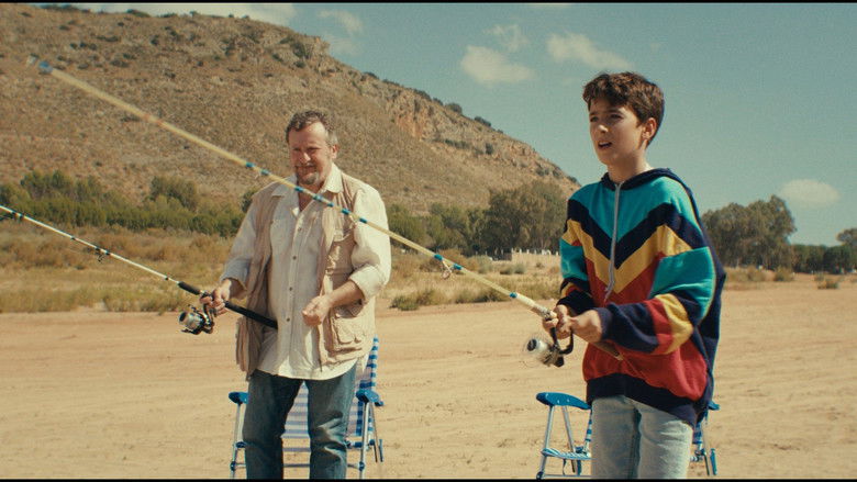 кадр из фильма A las ocho en casa