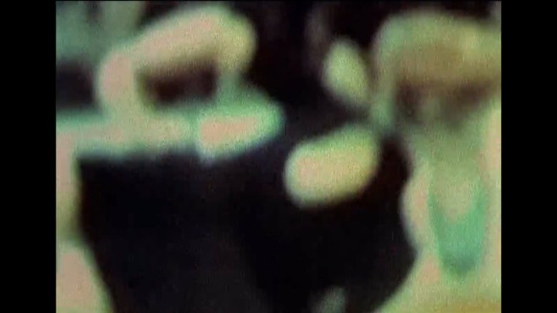 кадр из фильма Осленок Джулиэн