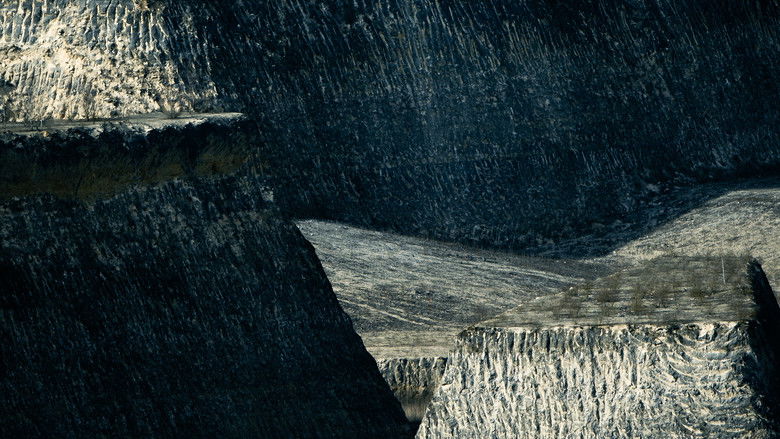 кадр из фильма Voyage Souterrain