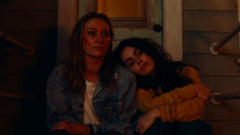 кадр из фильма Снова и снова