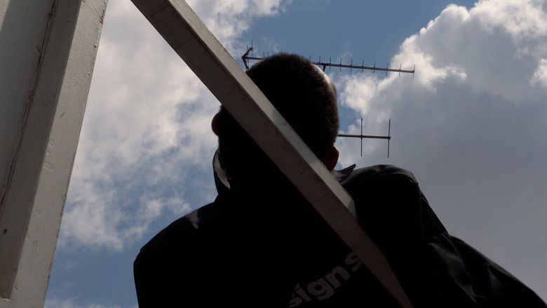 кадр из фильма Casual Workers