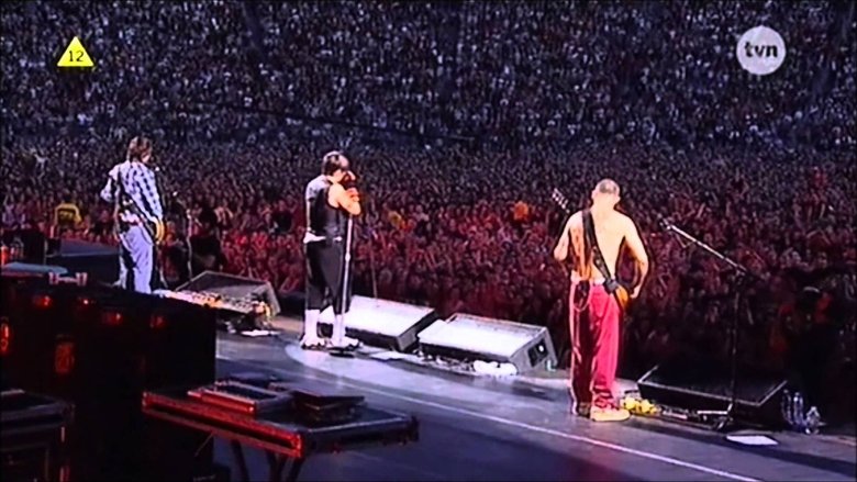 кадр из фильма Red Hot Chili Peppers : Live in Poland
