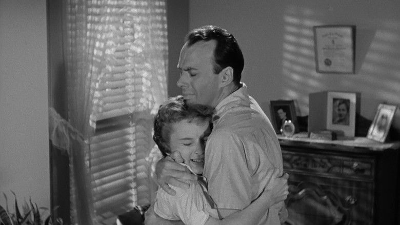 кадр из фильма The Phenix City Story