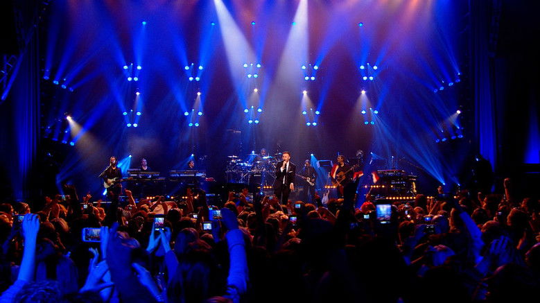 кадр из фильма Gary Barlow Live