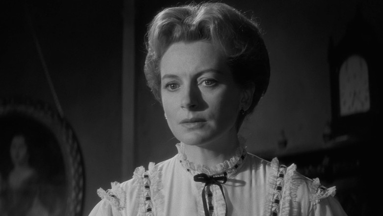 кадр из фильма Невинные