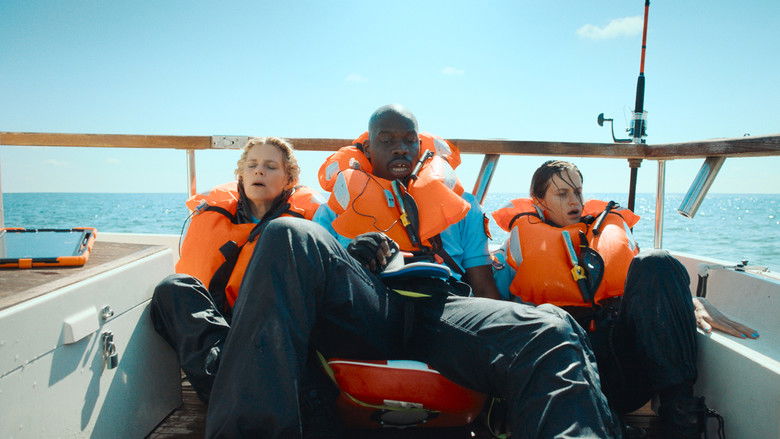 кадр из фильма Закрытое море: Год акулы