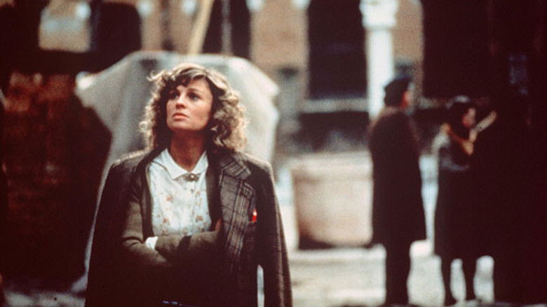 кадр из фильма А теперь не смотри