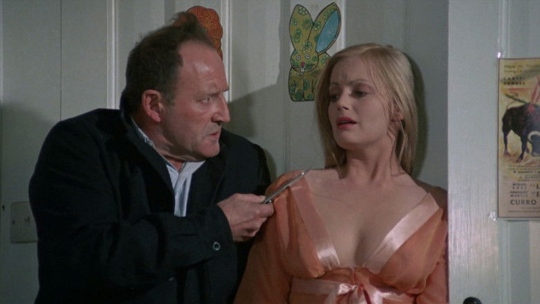 кадр из фильма Игры и развлечения