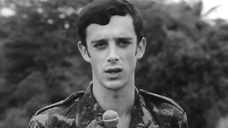 кадр из фильма Adeus, Até ao Meu Regresso