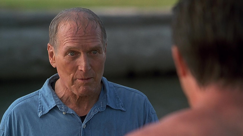 кадр из фильма Там, где деньги