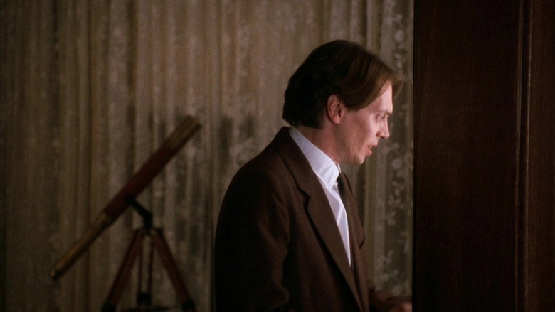 кадр из фильма Эд и его покойная мамаша