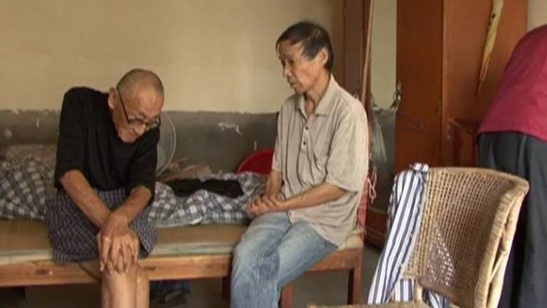 кадр из фильма 借我一生