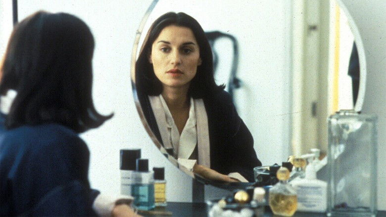 кадр из фильма Роковая женщина