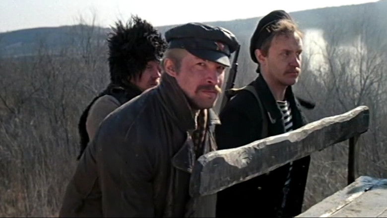 кадр из фильма Хлеб, золото, наган